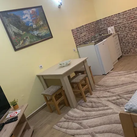 Апартаменты Garsonjera Dunja *